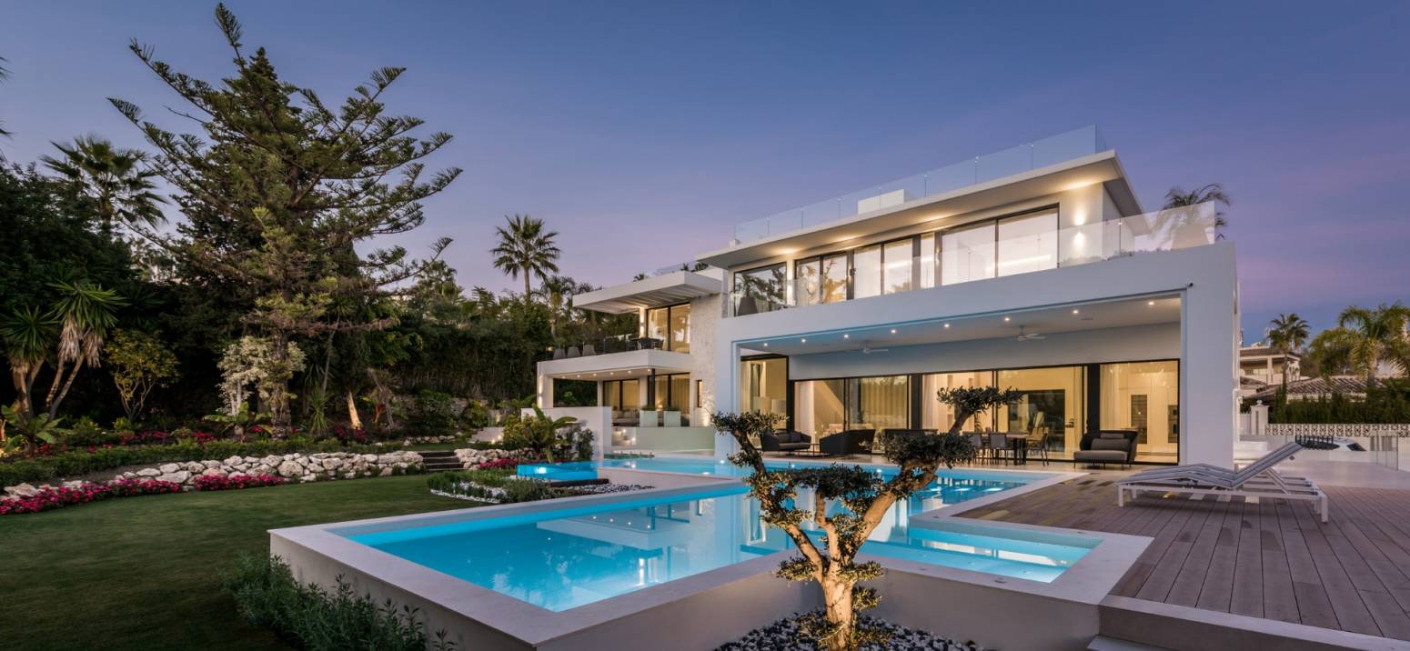 Luxury Villa