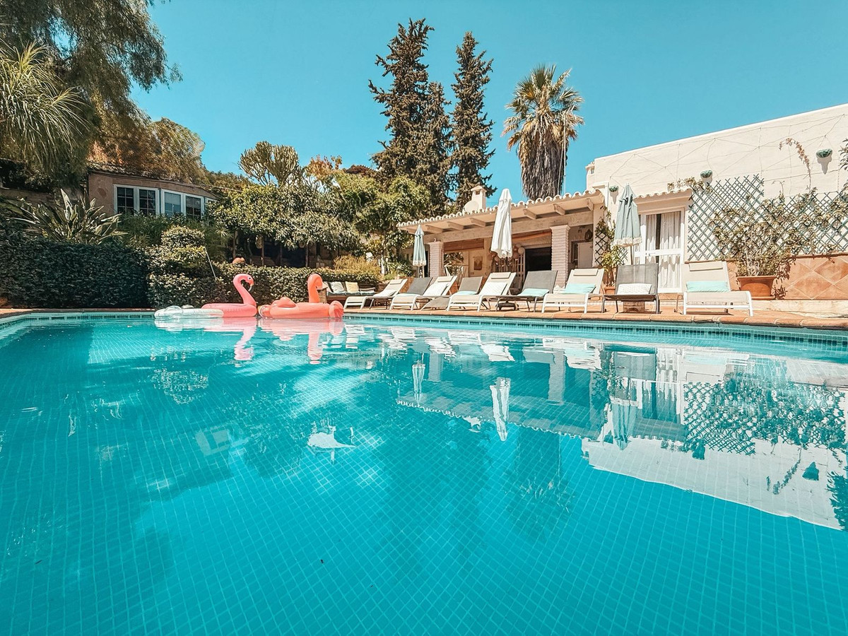 5 Bedroom Detached Villa in Nueva Andalucía