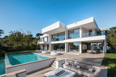 5 Bedroom Detached Villa in El Madroñal