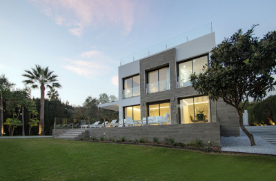 5 Bedroom Detached Villa in Nueva Andalucía