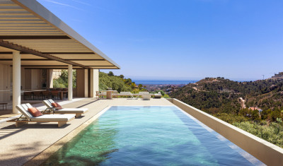 5 Bedroom Detached Villa in El Madroñal